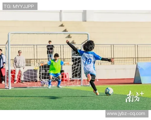 足球场上的小球星风采大汇聚精彩瞬间尽显足球魅力与青春活力